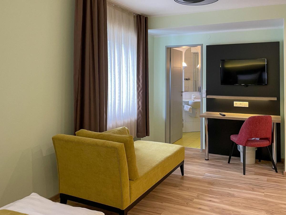 Hotel Zur Flueh บัดแซคคิงเงน ภายนอก รูปภาพ